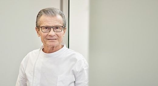 MR Dr. Eugen Sander: Facharzt für Zahn-, Mund und Kieferheilkunde
